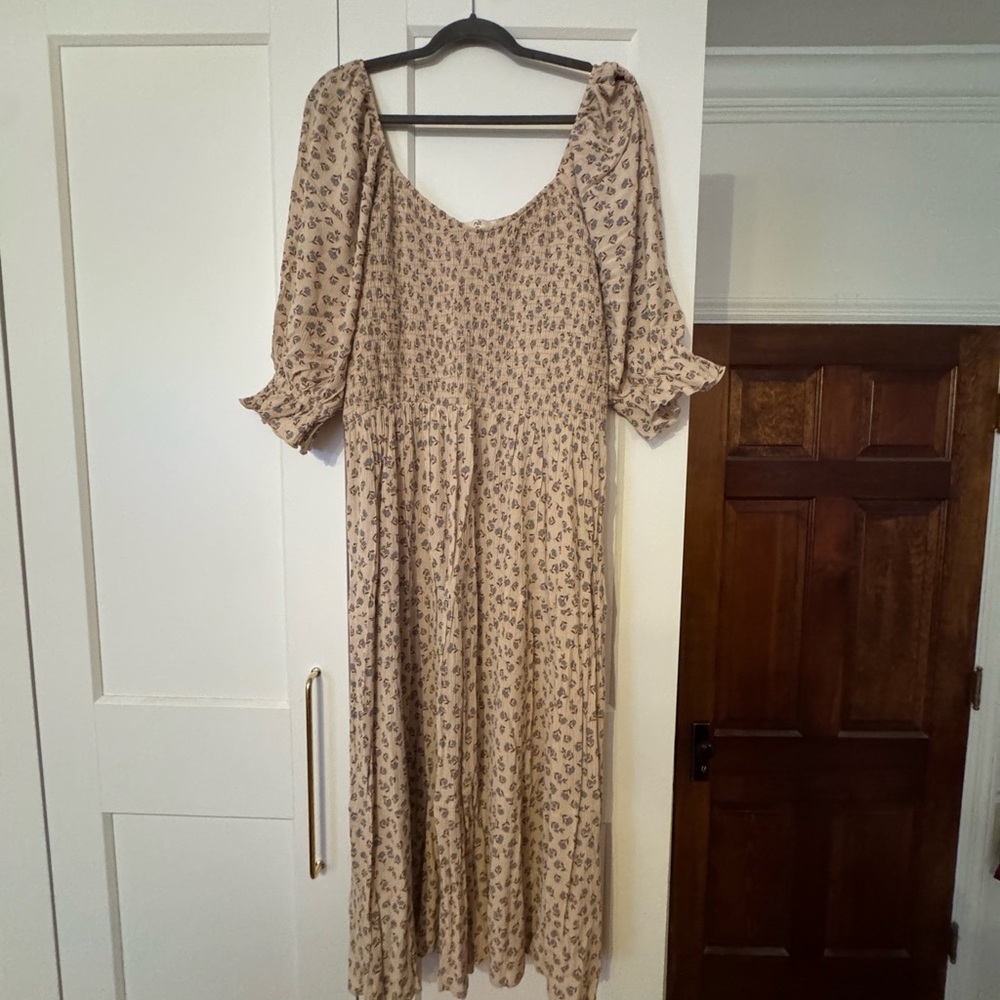 Dahl dress 
Elizabeth dress, worn once